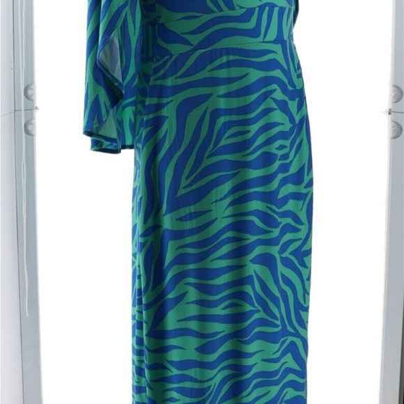 Inman NWT Size Medium Zebra print caped maxi dress - Picture 9 of 11
